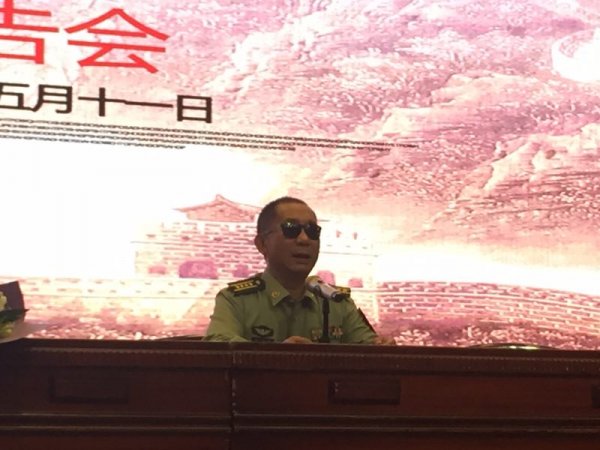 史光柱在明德体育馆