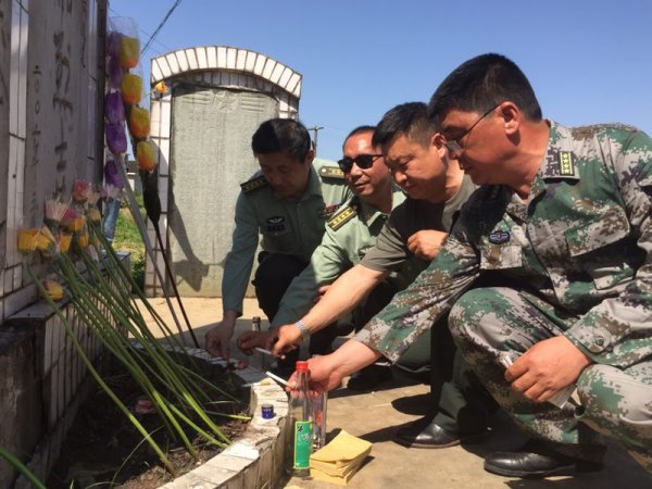 不能不敬香烟